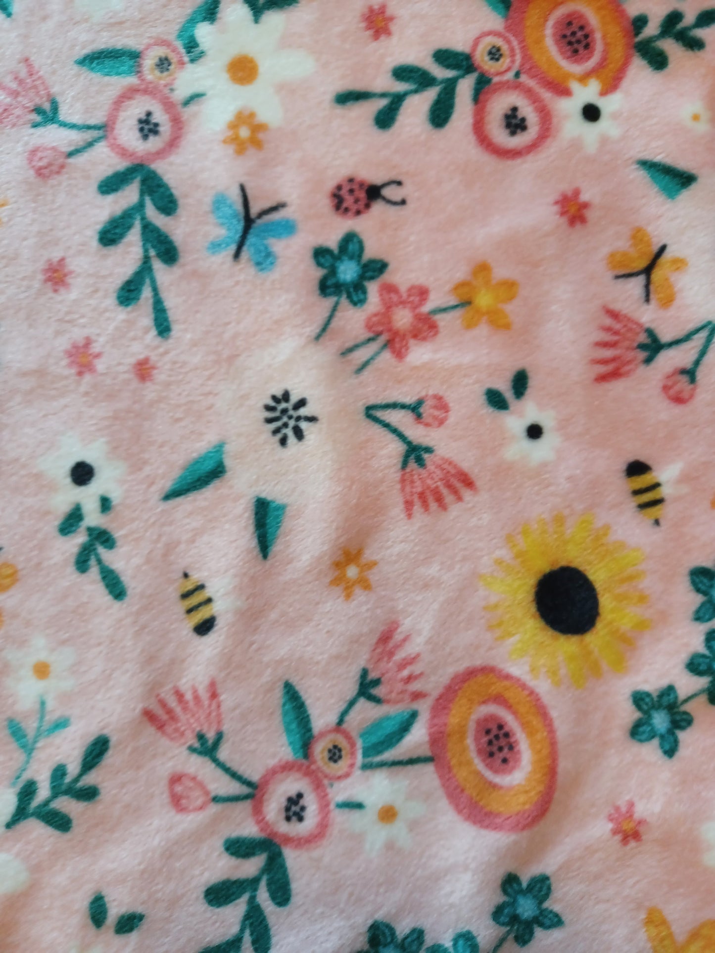 30x38 embroidered minky baby blanket bee